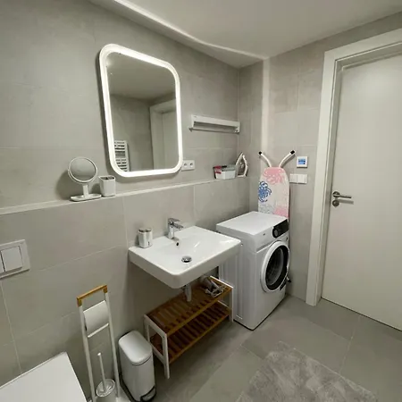 H52 Apartment Brno